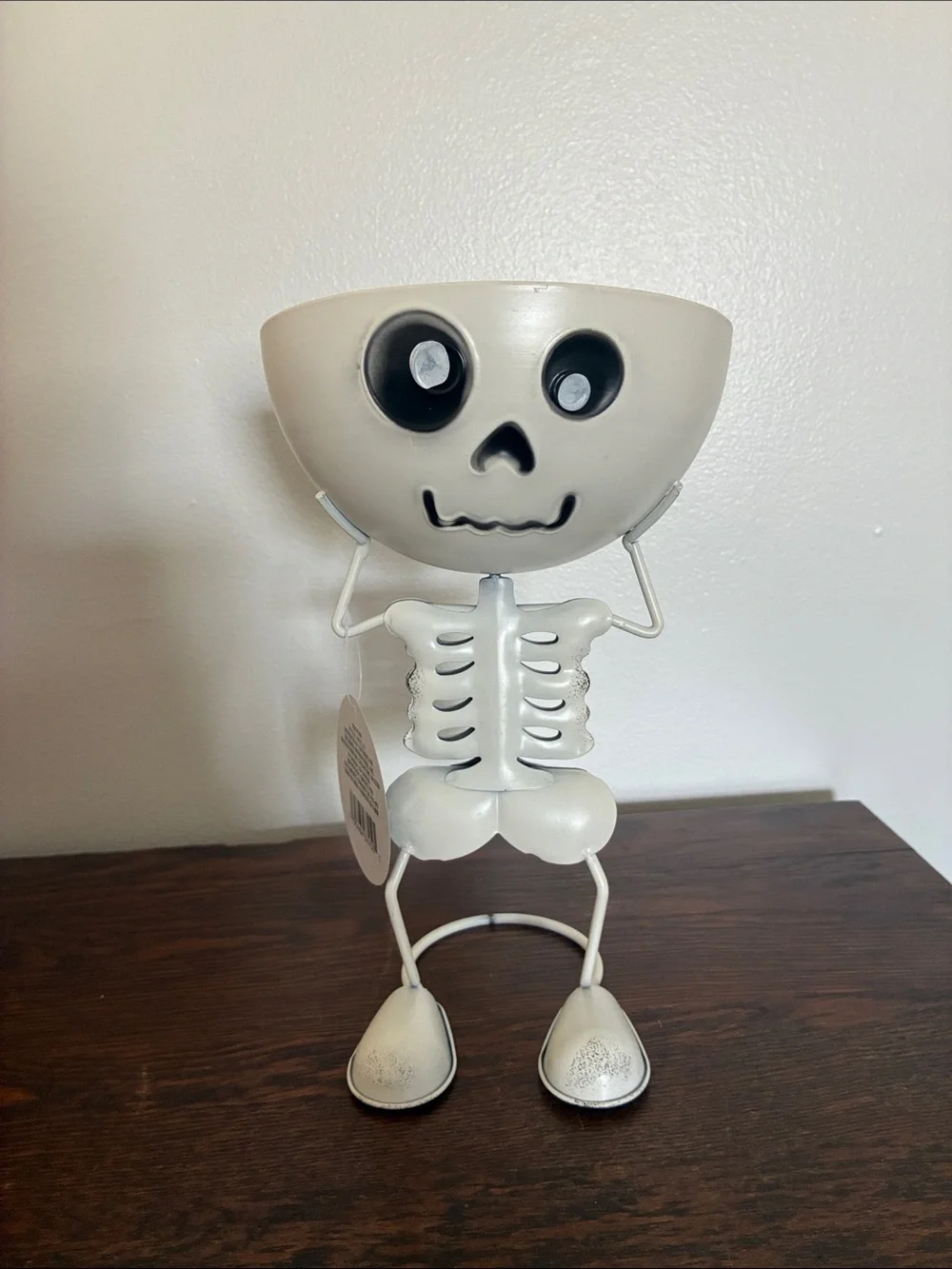 NWT- White Skeleton Man Metal Halloween Candy Bowl Decorative Stand